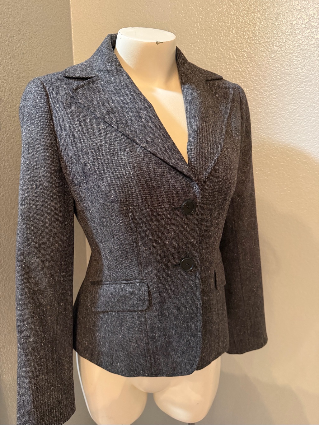Ann Taylor Dark Charcoal Gray Tailored Wool-Blend Blazer